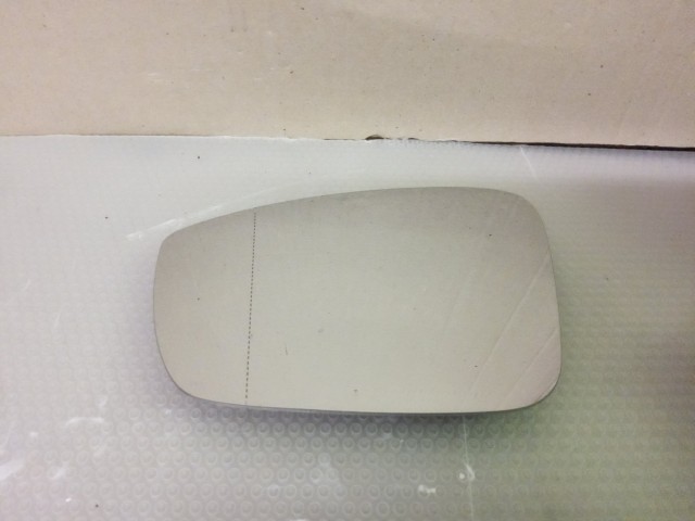 Volkswagen Up 2011-2016 utángyártott új, bal oldali fűthető tükörlap, ezüst színű, aszférikus