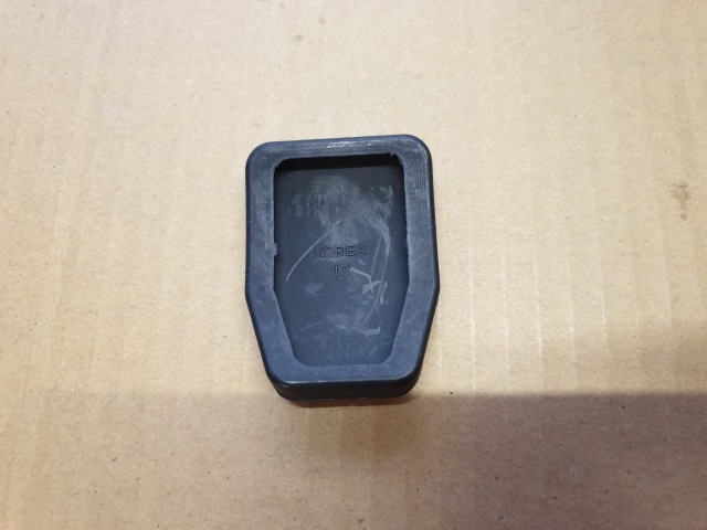 Fiat Freemont gyári új fék pedálgumi, kézi váltós kivitelhez 