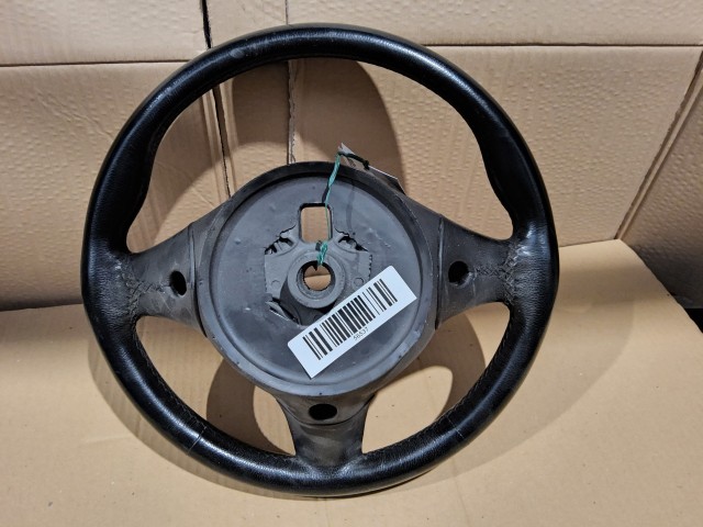 56537 Alfa Romeo GT 2003-2010 fekete színű, bőr kormánykerék, a képen látható állapotban