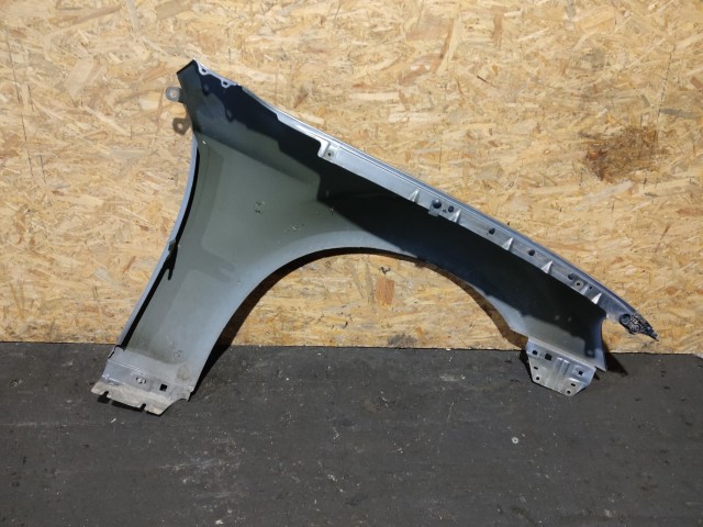163103 Lancia Thema  2012-2014 szürke színű bal első sárvédő