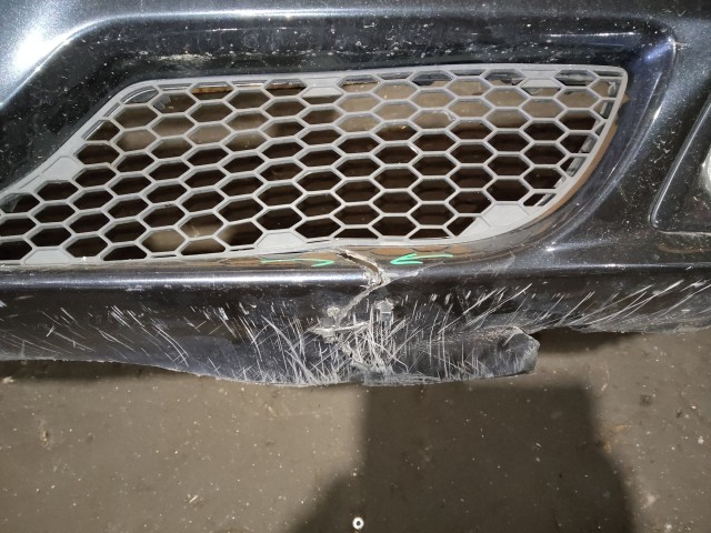 163107 Alfa Romeo 156 2003-2005 első lökhárító a képen látható sérüléssel