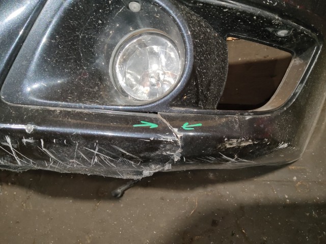 163107 Alfa Romeo 156 2003-2005 első lökhárító a képen látható sérüléssel