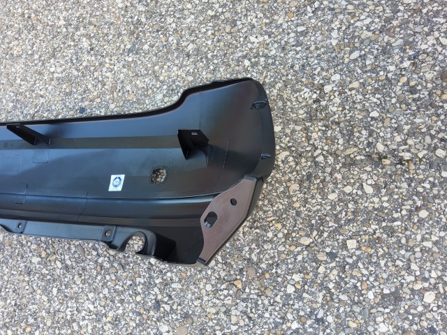 Fiat Panda II. 2003-2011 utángyártott új hátsó lökhárító, sima fekete műanyag