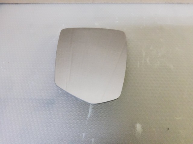 Audi A1 2018- utángyártott új, jobb oldali, fűthető visszapillantó tükör lap, ezüst színű