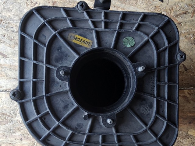 Alfa Romeo 166 2,0 12v V6 Turbó légszűrőház 60625697