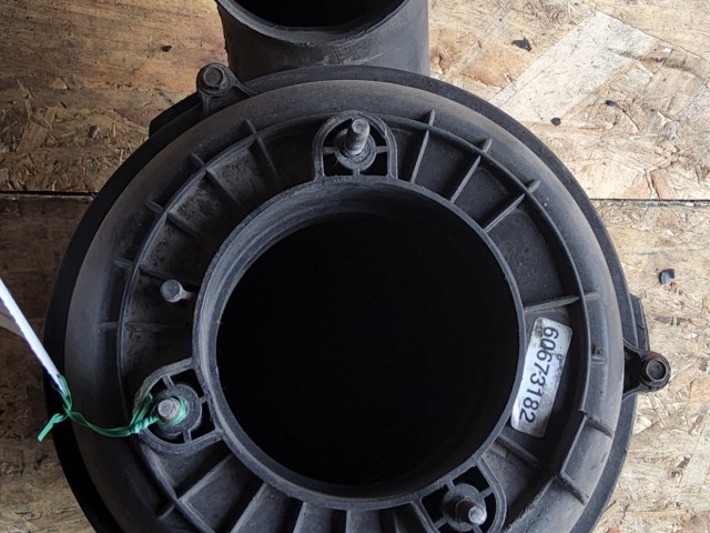 Lancia Thesis 2,4 Diesel légszűrőház 60673182