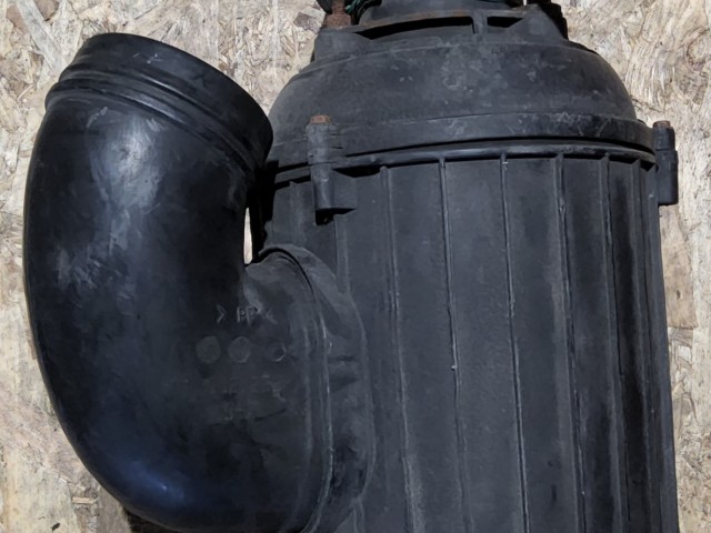 Lancia Thesis 3,0-3,2 V6 benzin légszűrőház 60673183