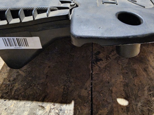 162093 Lancia Ypsilon II. 1,3 16v Diesel légszűrőház a képen látható sérüléssel 51781496