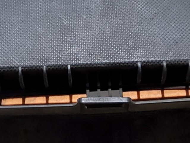 162095 Lancia Ypsilon II.  1,3 16v Diesel légszűrőház, a képen látható sérüléssel 51781496