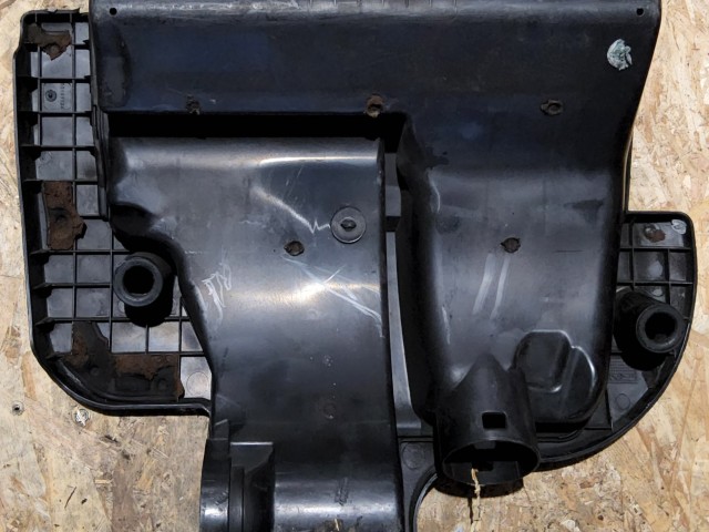 162095 Lancia Ypsilon II.  1,3 16v Diesel légszűrőház, a képen látható sérüléssel 51781496