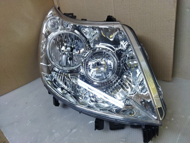 Fiat Ducato 2011-2014 utángyártott új, jobb első fényszóró 7 pines 1366101080