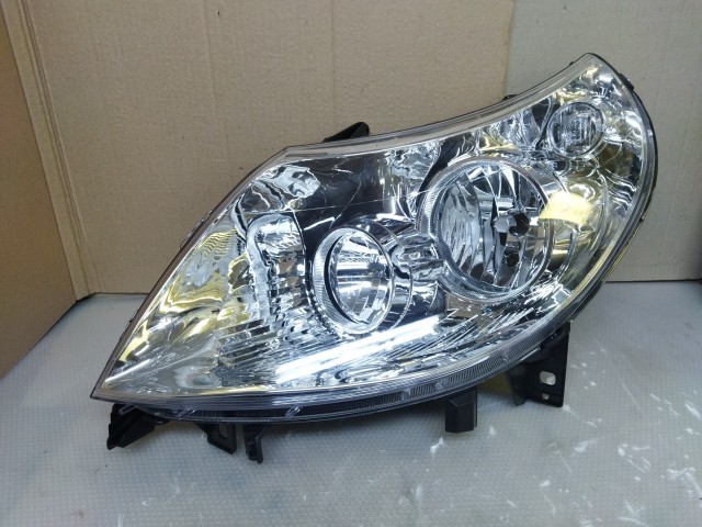 Fiat Ducato 2011-2014 utángyártott új, bal első fényszóró 7 pines 1366102080