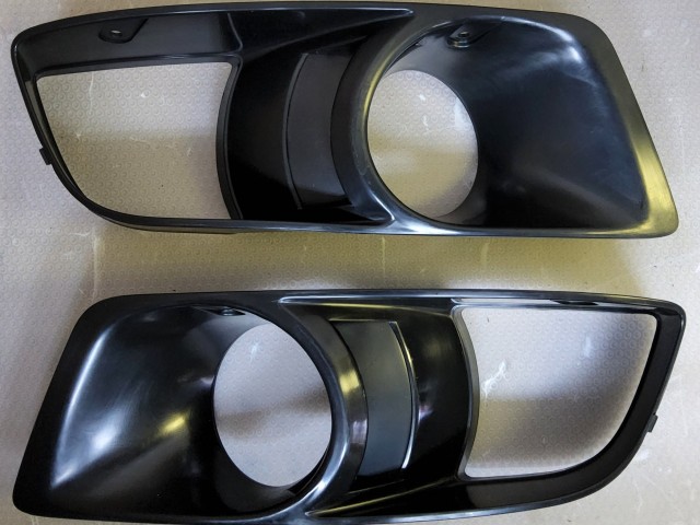 Alfa Romeo 156 2003-2005 gyári új ködlámpa keret pár 156051591-2