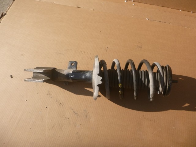 Citroen DS5 2011-2018  2,0 Diesel jobb első lengéscsillapító kék,citrom ,citrom színjelölésű rugóval  980771888001