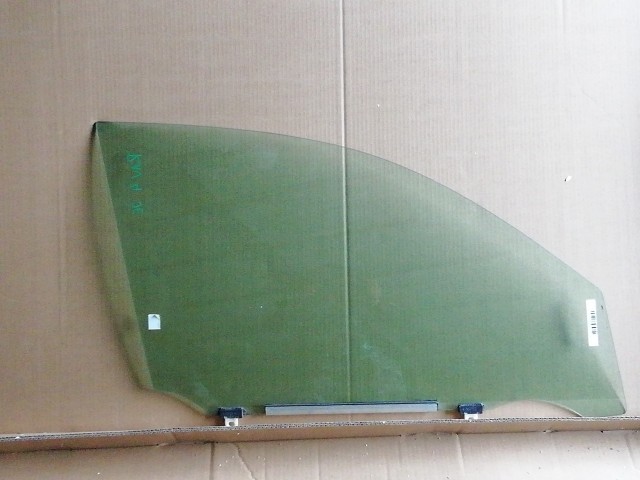130092 Toyota Rav 4 2006-2013 jobb első, zöld színű üveg