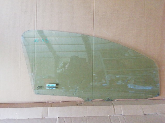143369 Citroen C1 2005-2014 jobb első 3 ajtós zöld színű üveg