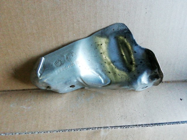 Citroen DS5 2011-2018 2,0 16v Diesel Kipufogó hővédő lemez 9801570580