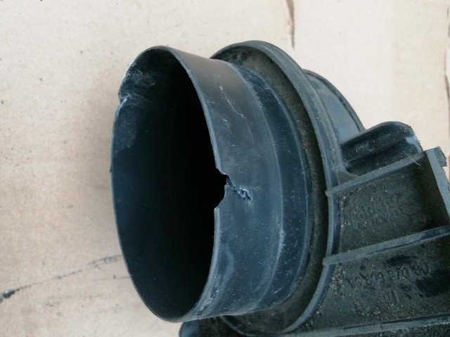 Citroen DS5 2011-2018 2,0 16v Diesel Levegőcső szívócső a légszűrőházba 9680957080