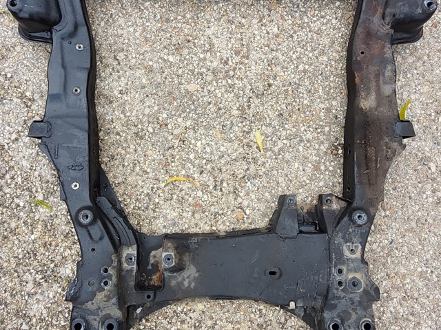 Alfa Romeo 159 , Brera , Spider első kerék hajtású első segédalváz (bölcső) 96520393