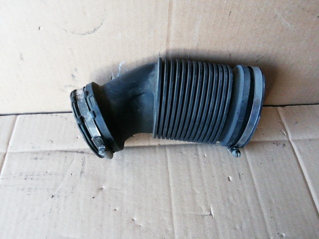 Ford Galaxy 2006-2015 Levegőcső  Használt légbeömlőből a légszűrőházba 4616125159
