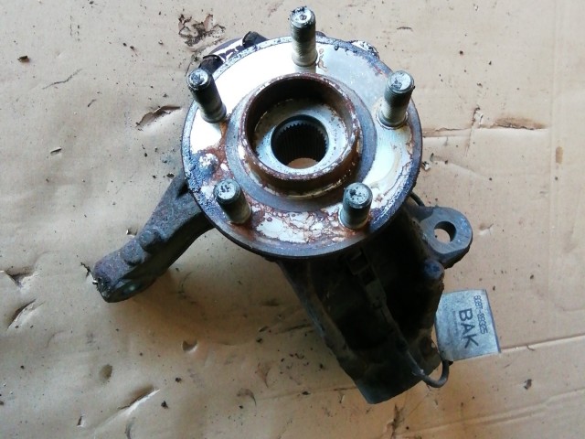 Ford Galaxy 2006-2015 2,0 Diesel bal első csonkállvány (kerékagy)