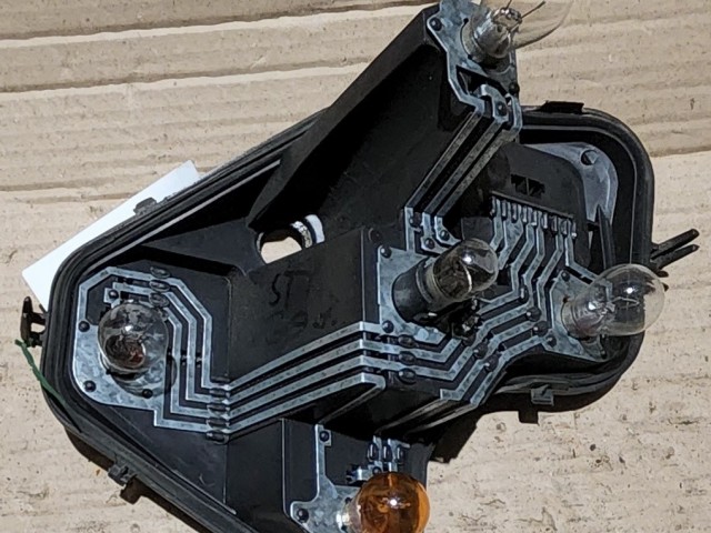 Fiat Stilo 2001-2007 3 ajtós jobb hátsó Izzó foglalat 46823705