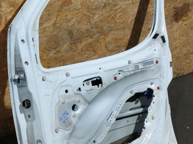 163189 Fiat Doblo 2000-2009 Jobb első fehér színű ajtó, a képen látható sérüléssel 51847704