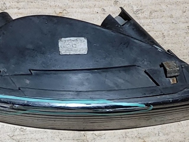 162345 Alfa Romeo GT 2003-2010 Bal első index a képen látható sérüléssel 461307486