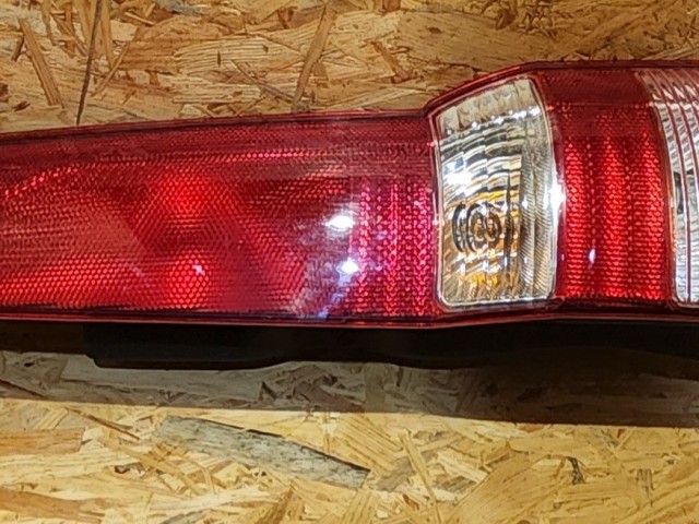 25899 Fiat Panda II.  2003-2012 jobb hátsó Lámpa, a képen látható sérüléssel 51763006