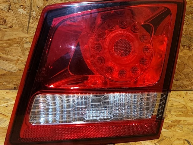 165016 Fiat Freemont 2011-2015 jobb hátsó belső lámpa 68078516AE