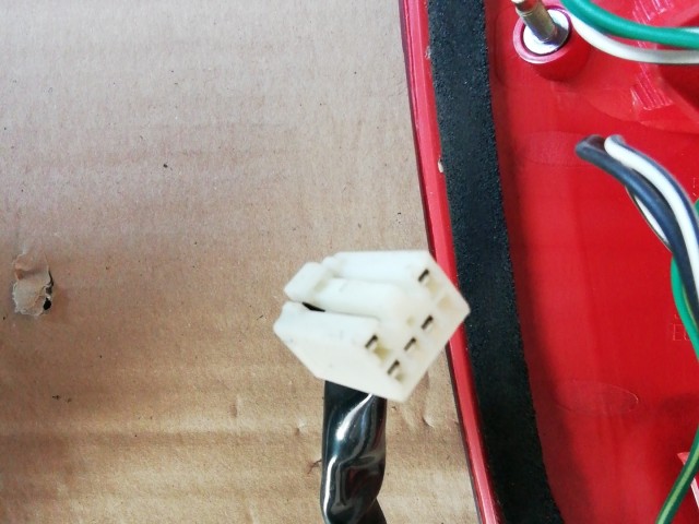 143809 Toyota Rav 4 2001-2005  Jobb hátsó lámpa