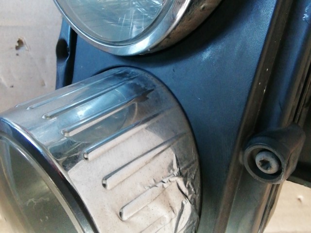 143834 Alfa Romeo 159 2005-2011 Jobb első fényszóró, izzó takaró kupak nélkűl, matt plexi!!!!