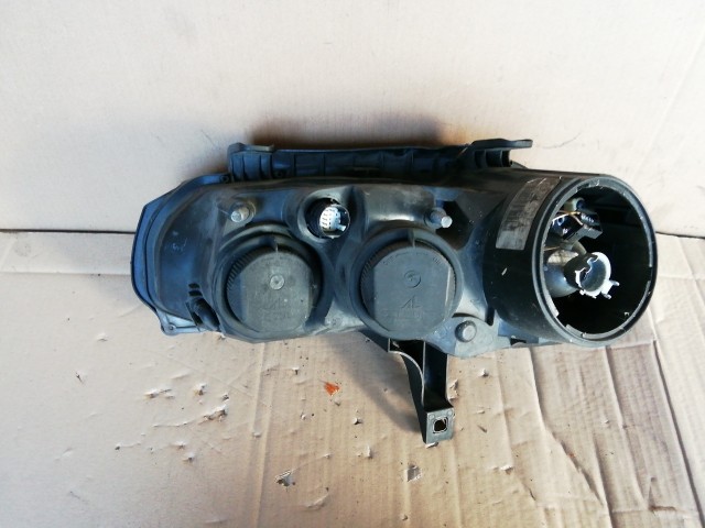 143834 Alfa Romeo 159 2005-2011 Jobb első fényszóró, izzó takaró kupak nélkűl, matt plexi!!!!