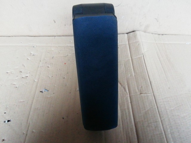 143847 Fiat Grande Punto  2005-2009 szövet kék könyöklő 