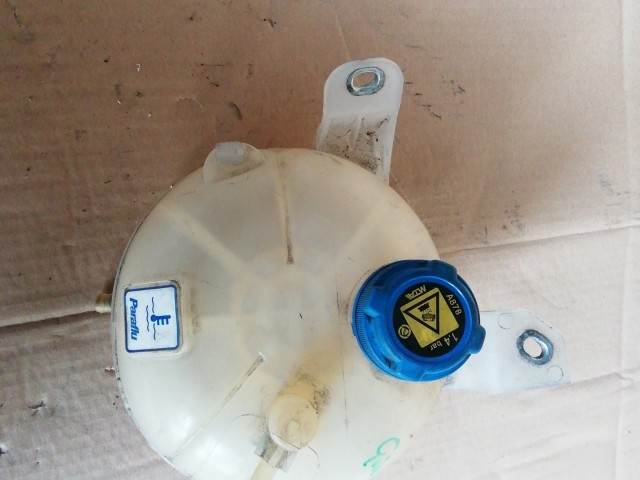 Alfa Romeo Giulietta 2010-2020 Kiegyenlítő tartály  50544422