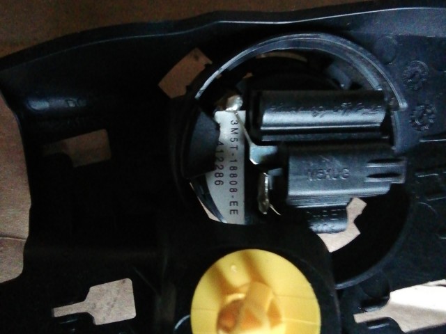 Ford Kuga 2008-2012 Hangszóró Használt felső