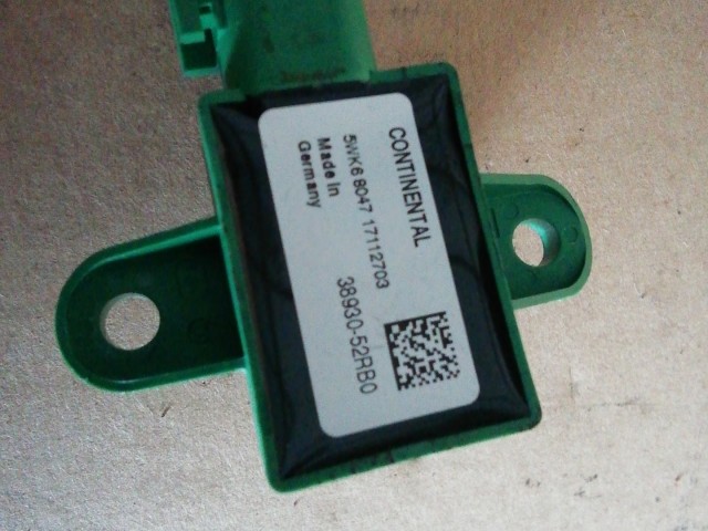 Suzuki Swift 2017- Ütközés szenzor 3893052RB0