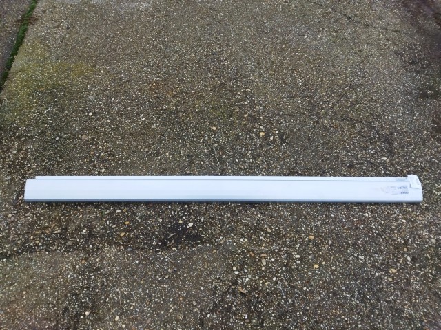 Fiat Scudo 2007-2016 utángyártott új, bal oldali küszöb borítás 2000 mm hosszú