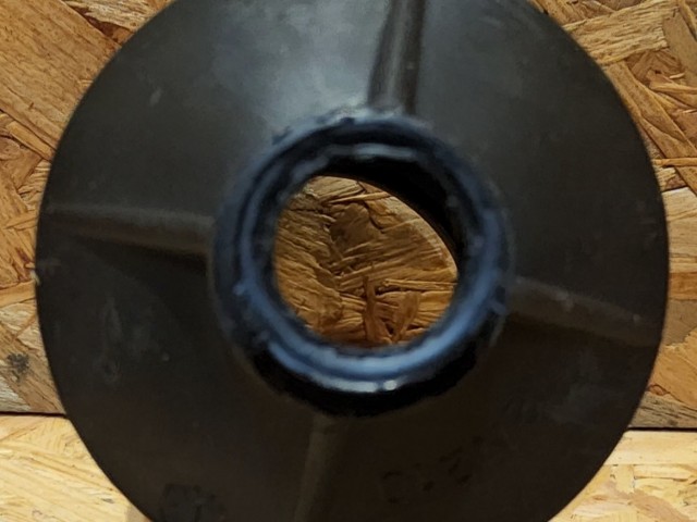 Fiat Stilo utángyártott új kormánymű porvédő