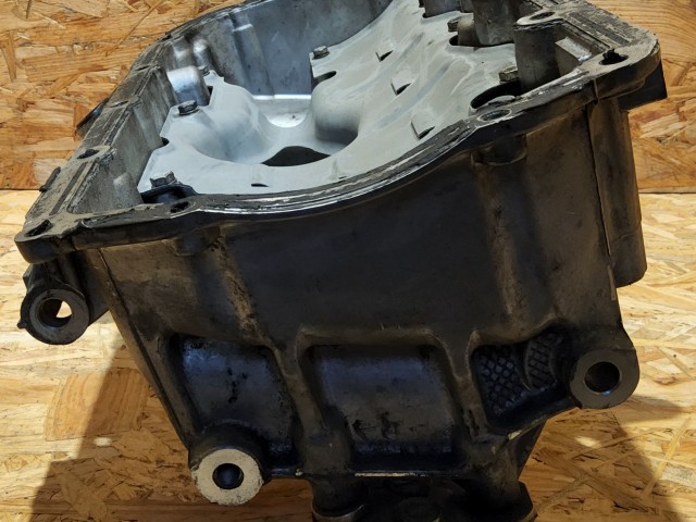 Opel Vectra C 2002-2008 1,9 8v Diesel olajteknő 55194355