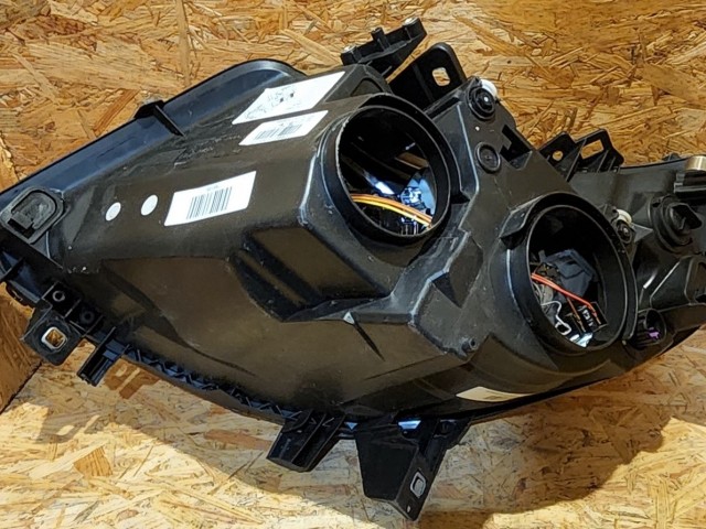 165133 Fiat Ducato 2006-2013 Jobb első fényszóró, izzó takaró kupakok nélkül, lila csatlakozós!!!