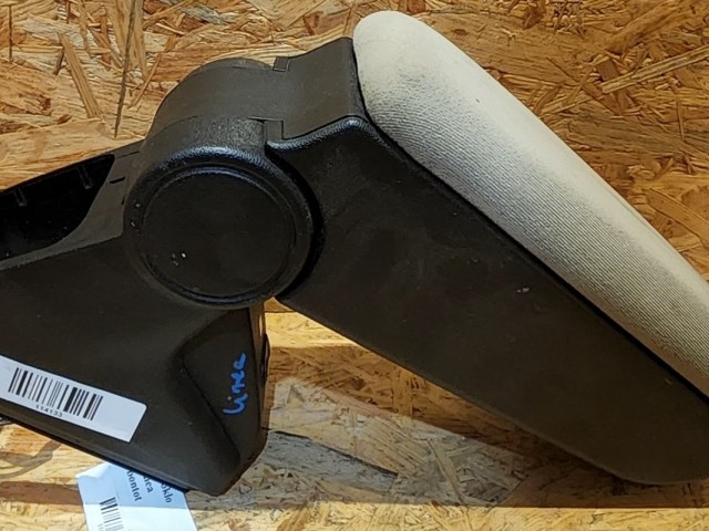 114133 Fiat Linea 2007-2017 bézs színű plüss könyöklő 