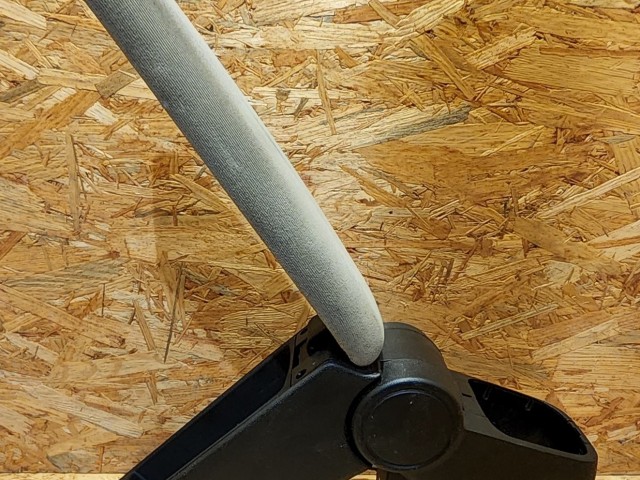 114133 Fiat Linea 2007-2017 bézs színű plüss könyöklő 