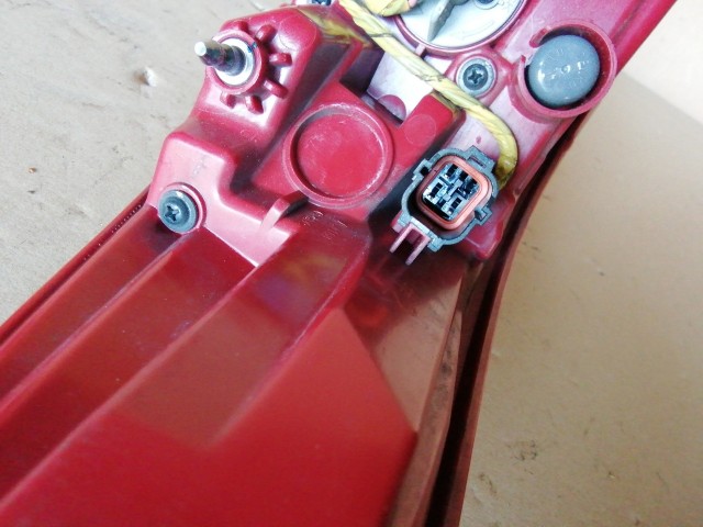 126066 Kia Sportage 2017 Bal hátsó külső lámpa  92401F10