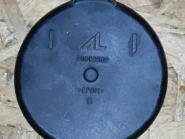 Alfa Romeo 4c, Fiat Panda 2012-. Lancia Ypsilon 2011- gyári új fényszóró izzó takaró kupak 50525981