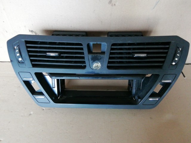 Citroen C4 Picasso 2006-2013 Levegő beömlő Használt