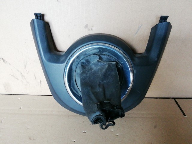 Citroen C4 Picasso 2006-2013 Közép konzol Használt
