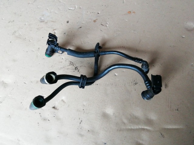 Citroen C4 Picasso 2006-2013 Üzemanyag cső Használt