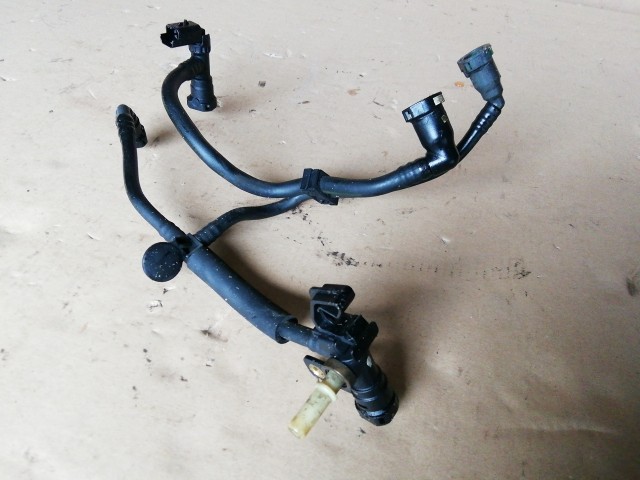 Citroen C4 Picasso 2006-2013 Üzemanyag cső Használt