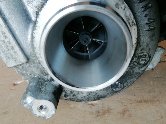 Citroen C4 Picasso 2006-2013 1,6 16v Diesel turbó GTC1244VZ , 9686120680